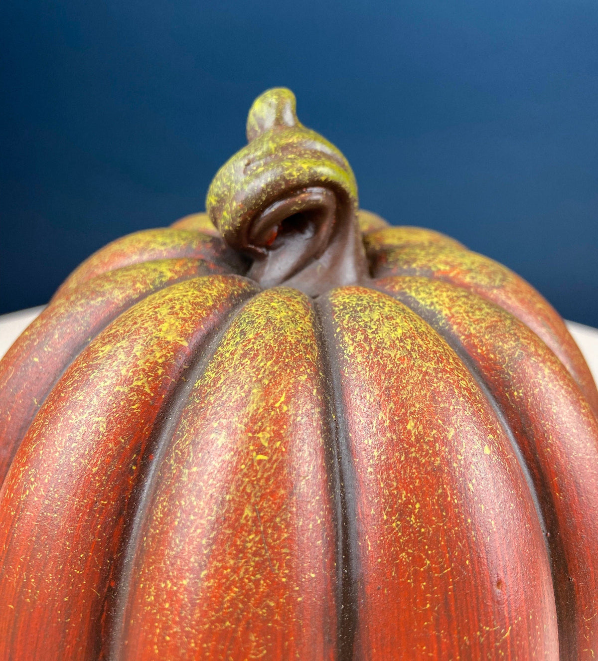 Vintage Ceramic Pumpkin – Rustic Fall Table Decor
