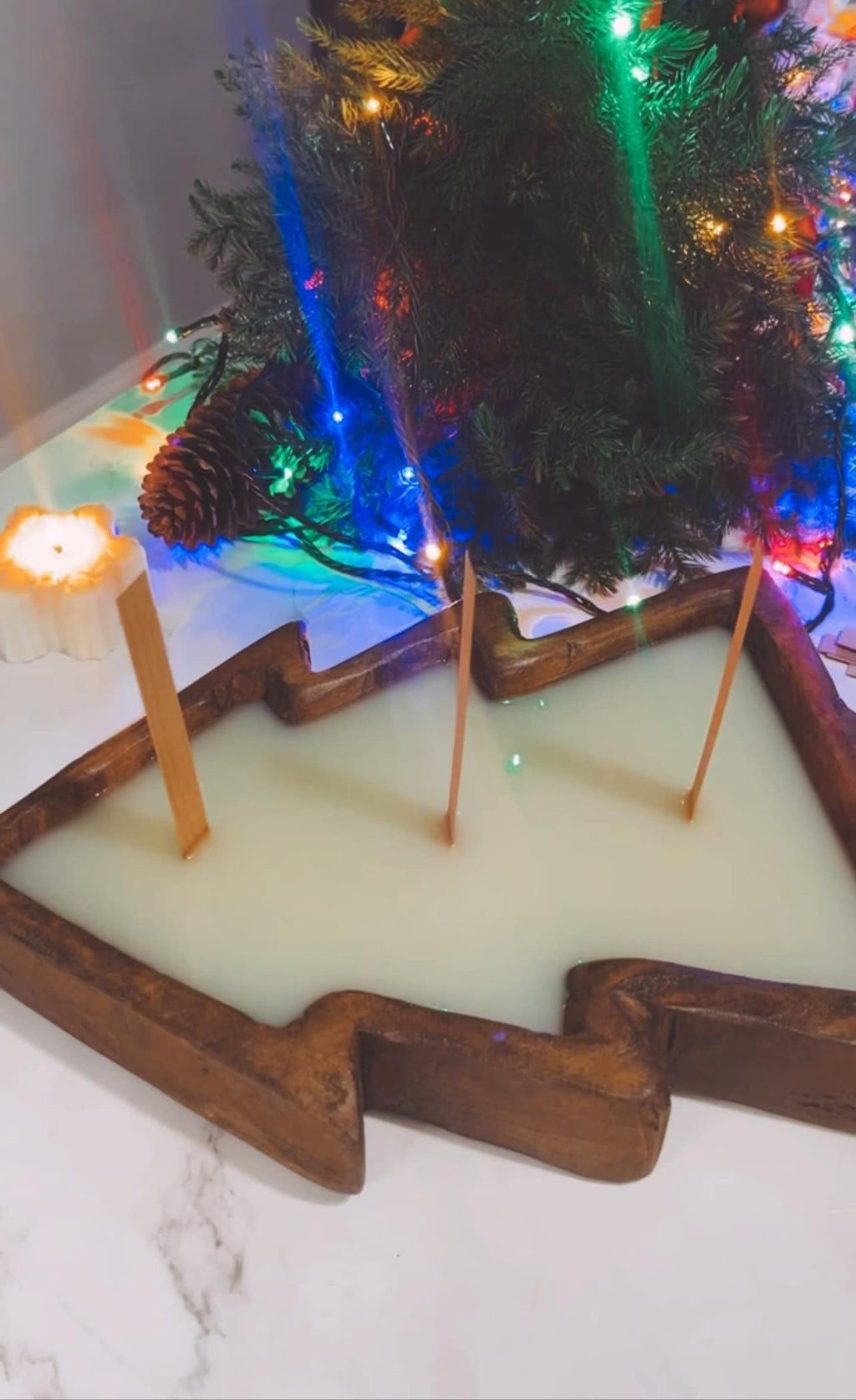 Christmas Tree Wooden Dough Bowl Candle – Large Centerpiece